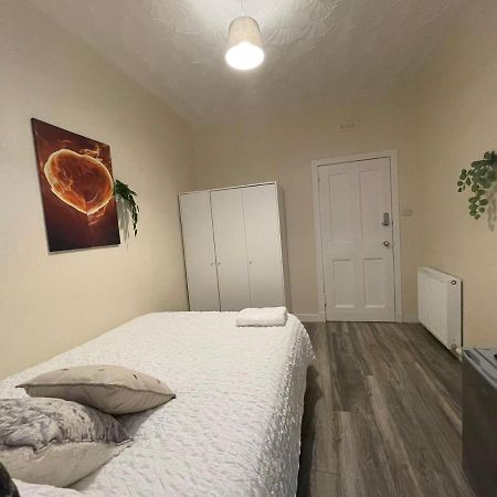 Earls Lodge Glasgow Ngoại thất bức ảnh