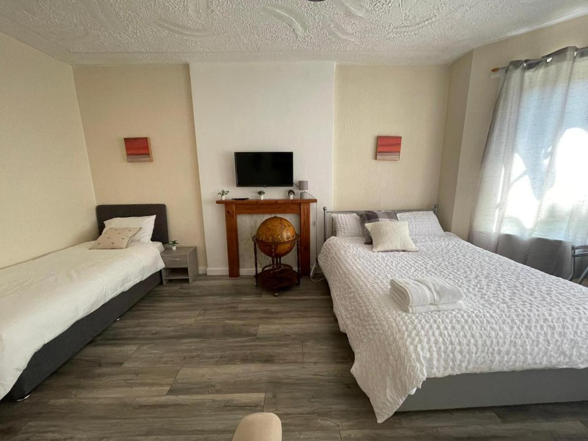 Earls Lodge Glasgow Ngoại thất bức ảnh