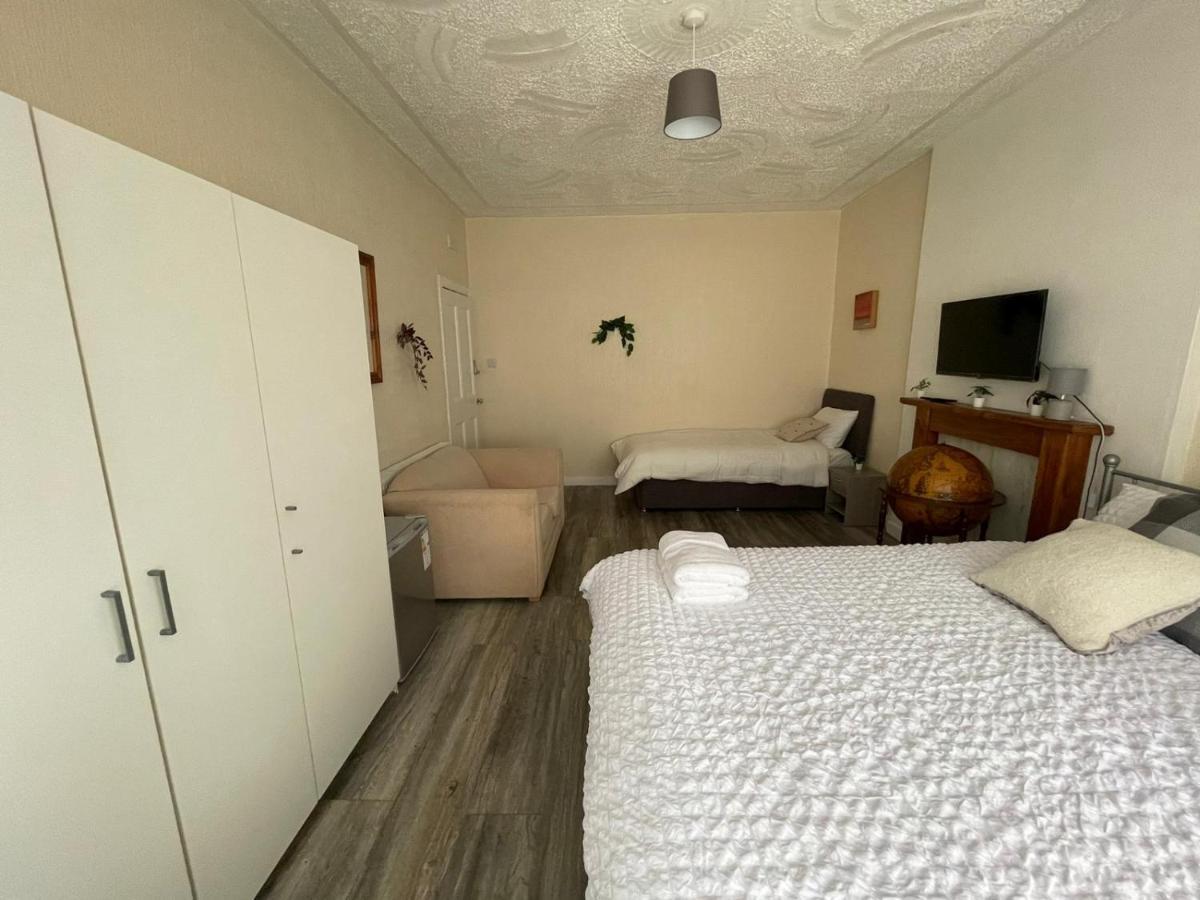 Earls Lodge Glasgow Ngoại thất bức ảnh
