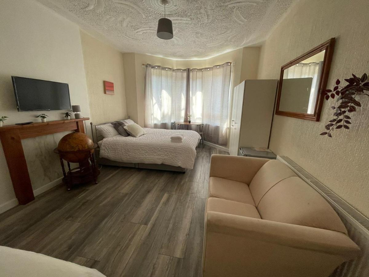 Earls Lodge Glasgow Ngoại thất bức ảnh